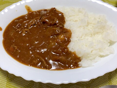 玉ねぎたっぷり甘めのカレー